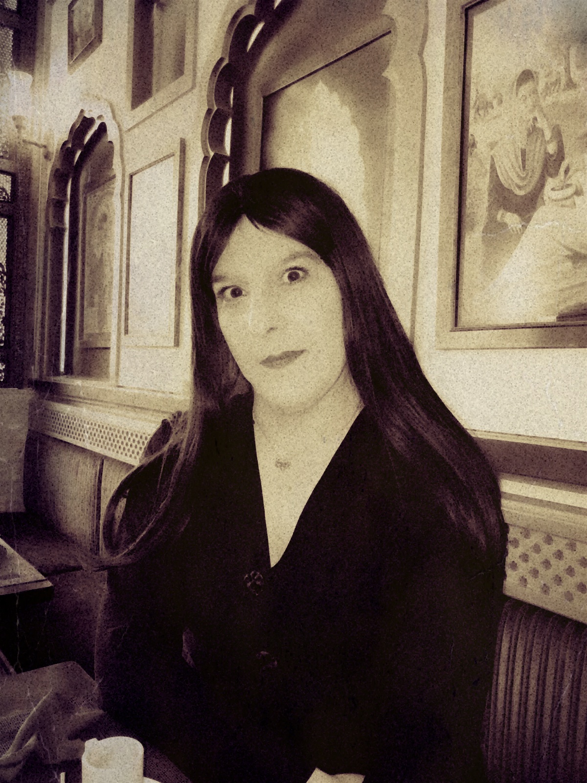 Mary Abigail da banda Gritos da Morgue